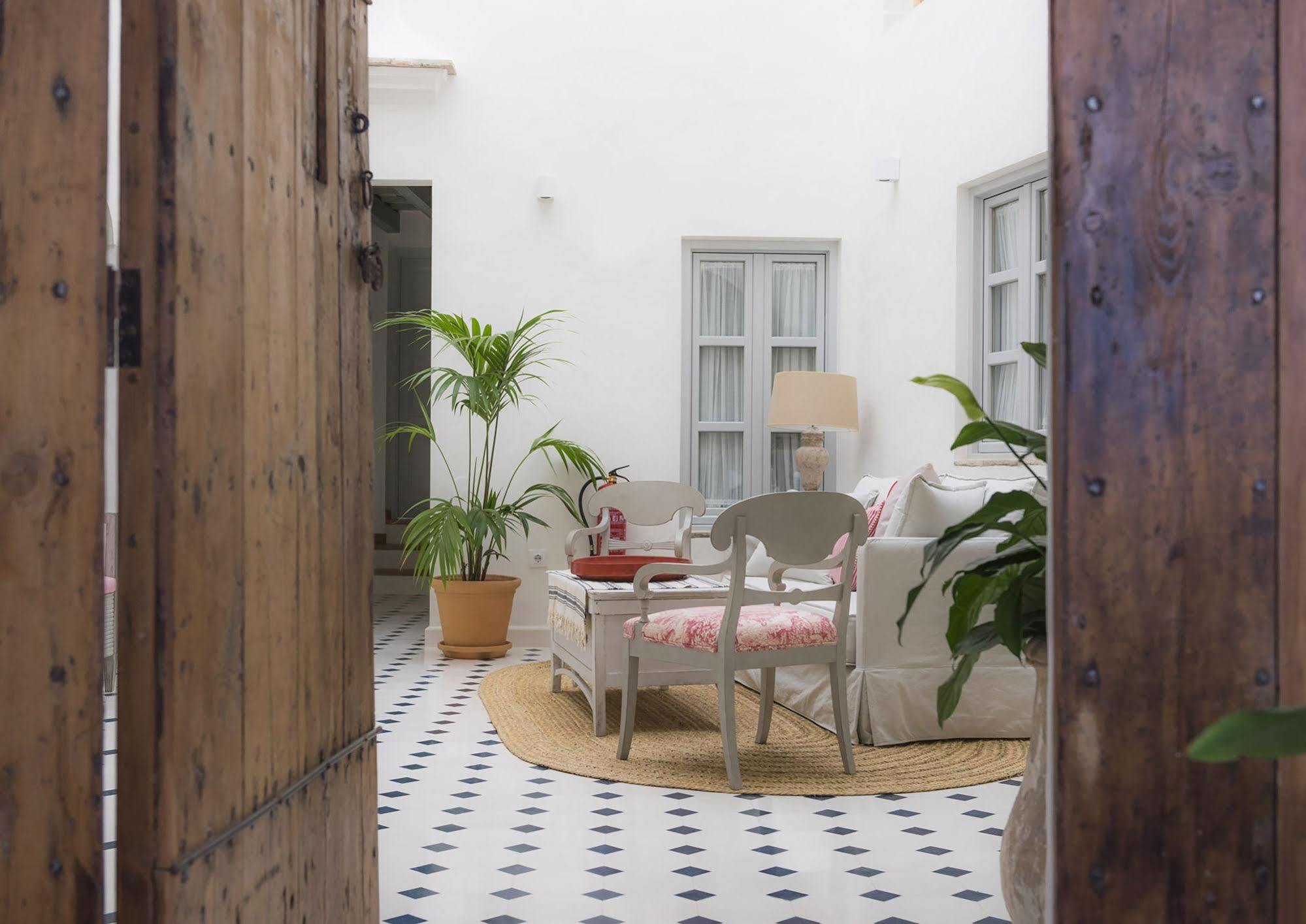 Casa Shelly Hospederia Otel Vejer de la Frontera Dış mekan fotoğraf